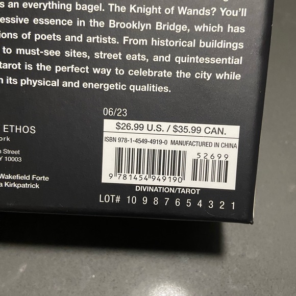 NYC Tarot Card Deck - Picture 4 of 4